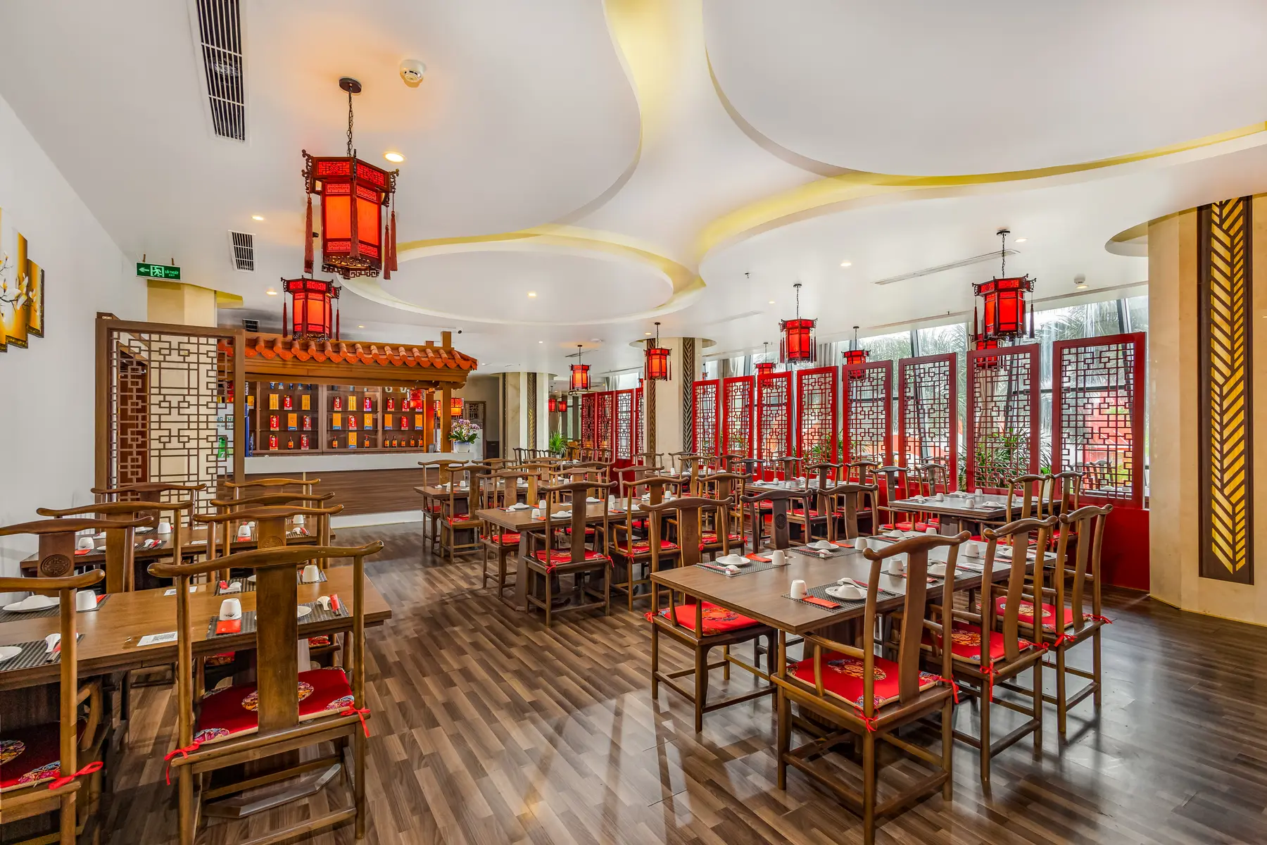 Hoa Binh Restaurant