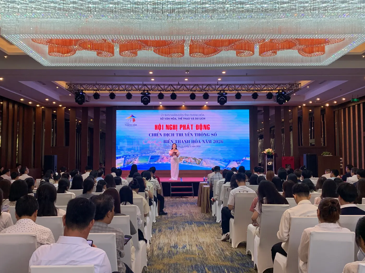 Sảnh Ruby — Central Hotel