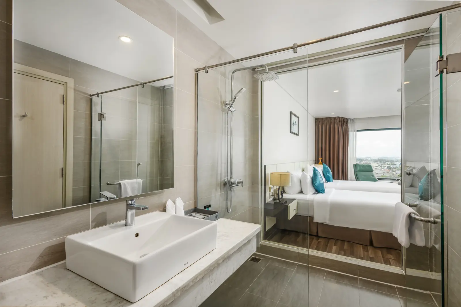 Premium Twin — Central Hotel